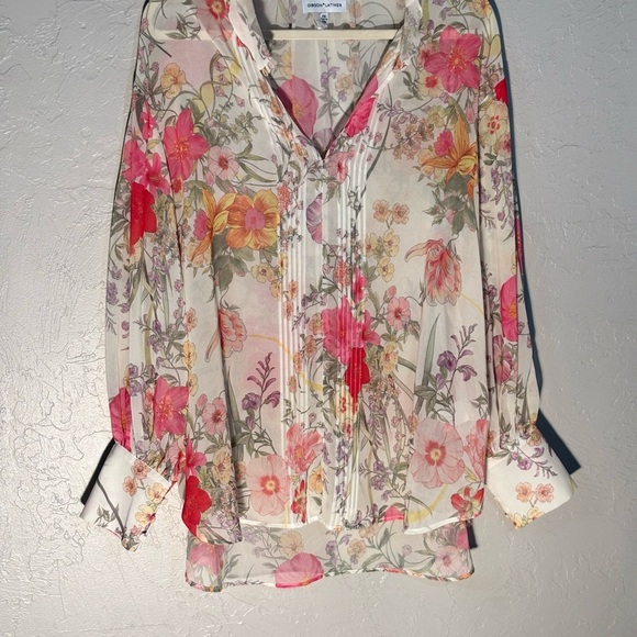 Gibson Latimer Tops - Gibson Latimer Pink and Orange Graphic Blouse